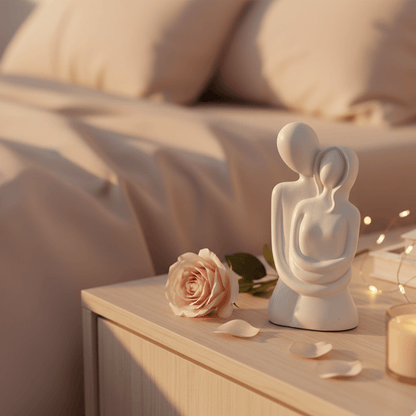 Eternal Embrace – Minimalist Couple Sculpture for Home Décor & Gifting 💝 - GegoCraft