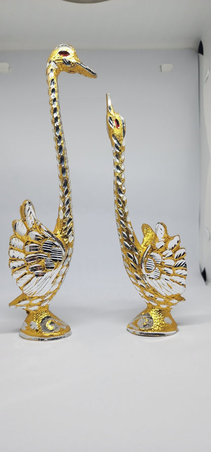 Handcrafted Brass Swan Figurines – Elegant Pair Sculpture for Home & Office Decor - GegoCraft