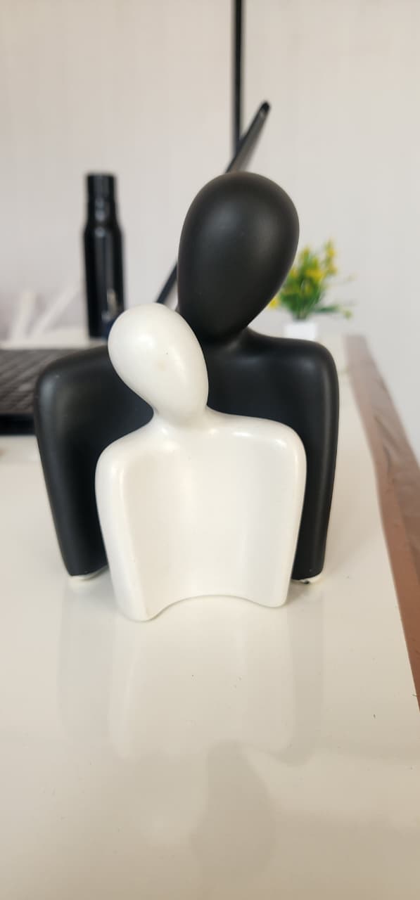 Hugging Couple Statues Ceramic Lover Figurine Characters Book Shelf Coffee Table Decor for Home (White) - GegoCraft
